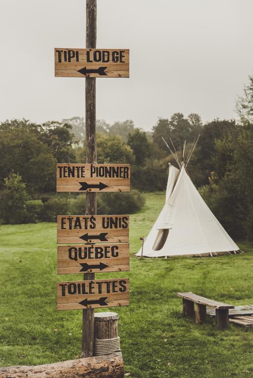 Hotel Les Tipis Du Bonheur De Vivre Brûlon Zewnętrze zdjęcie